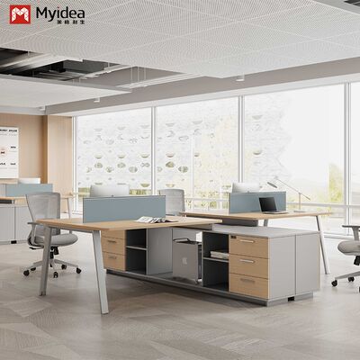 İki personel birbirine dönük, Ofis masası, çelik ayak stili, Ofis mobilyaları, masası